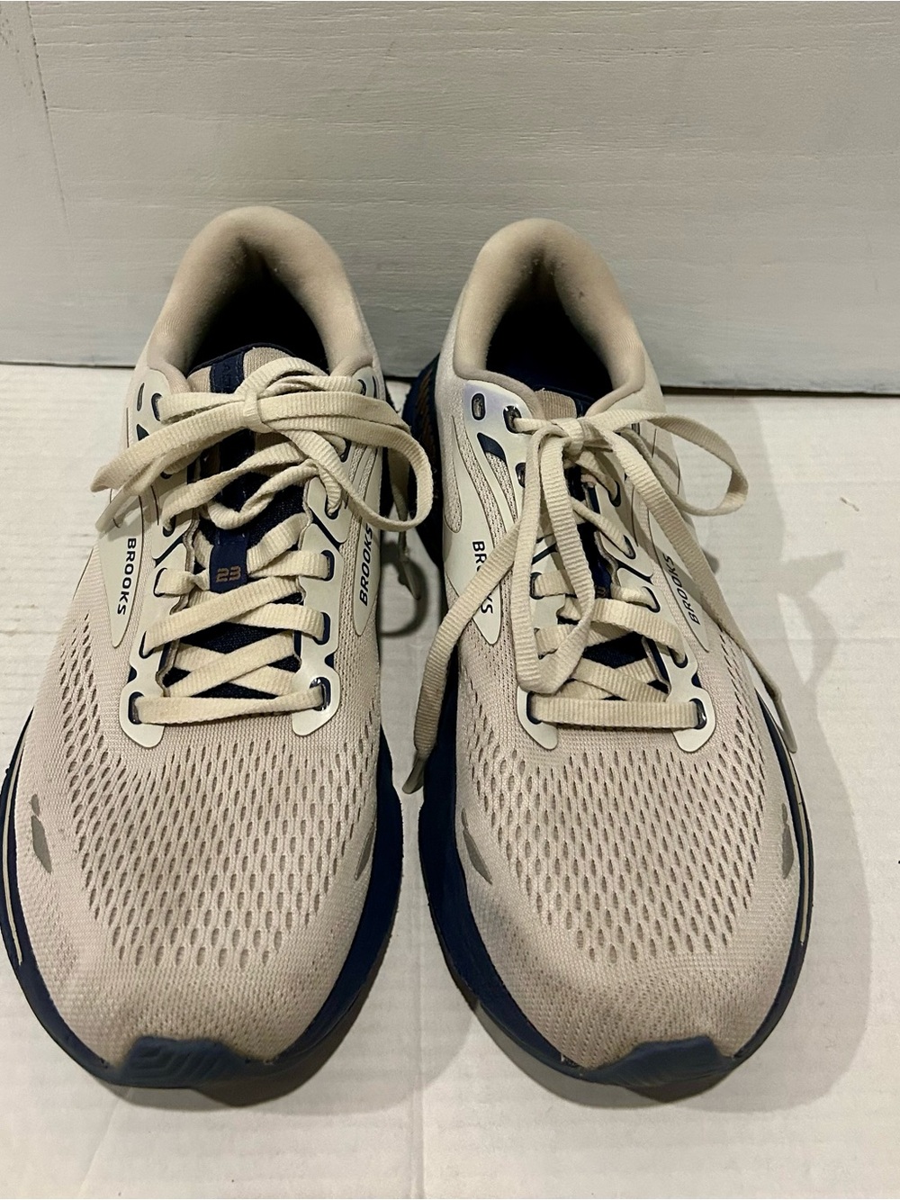 Brooks Men’s Adrenaline GTS Athletic Shoes - Beige and Navy - Picture 3 of 5